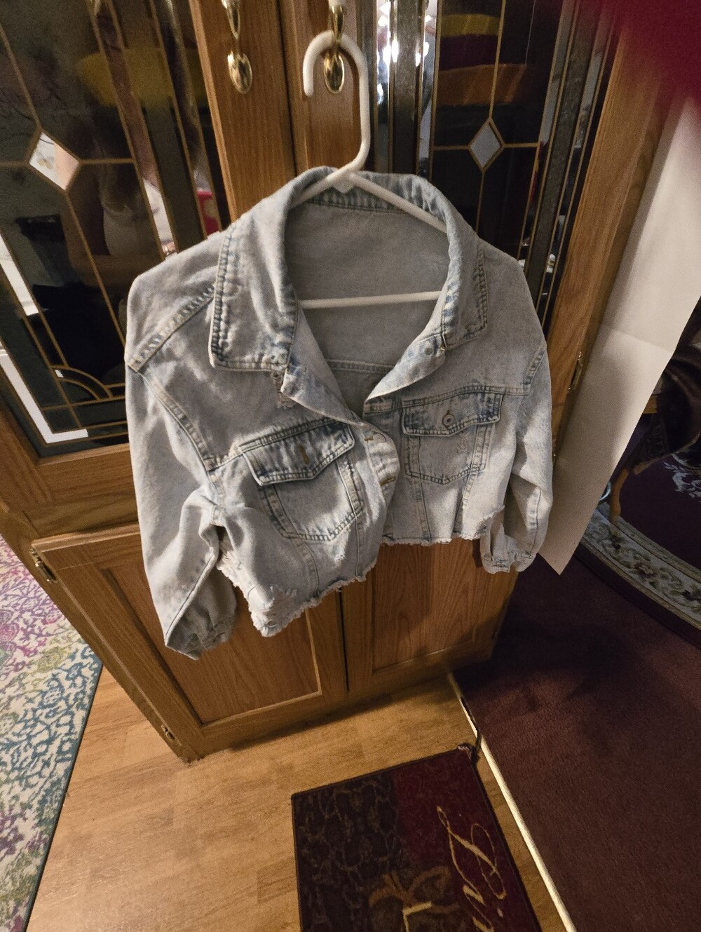 Cropped Light Wash Denim Jacket -distressed Areas